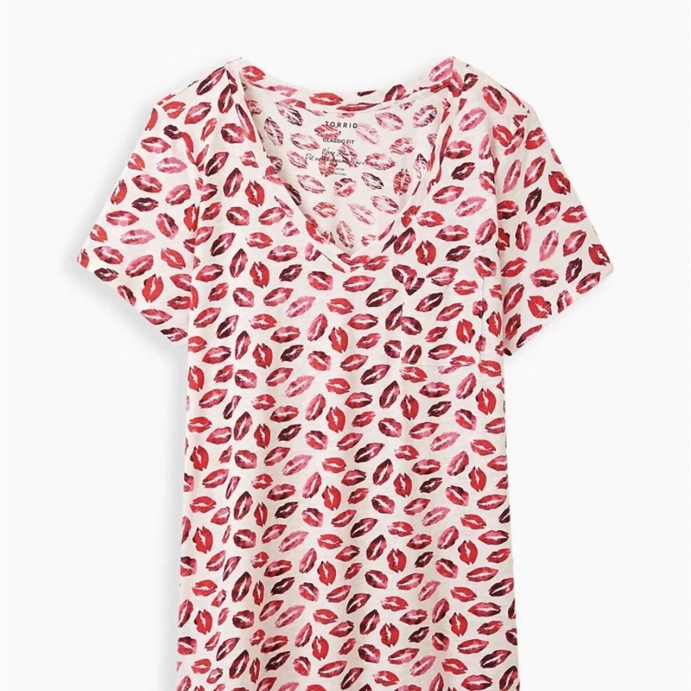 Red and Pink Lip Print V-Neck Top NWT
